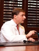 试管促排专家Bergh 医生